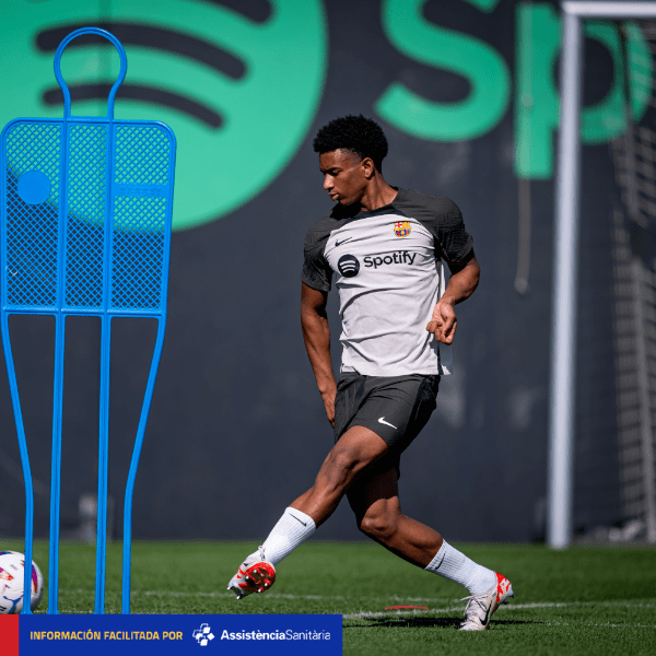 亚博sports-荷甲倒计时；波尔图冲刺阶段再遭质疑；细节引发关注；赛场秩序良好；医务组通报恢复的简单介绍-亚博sports