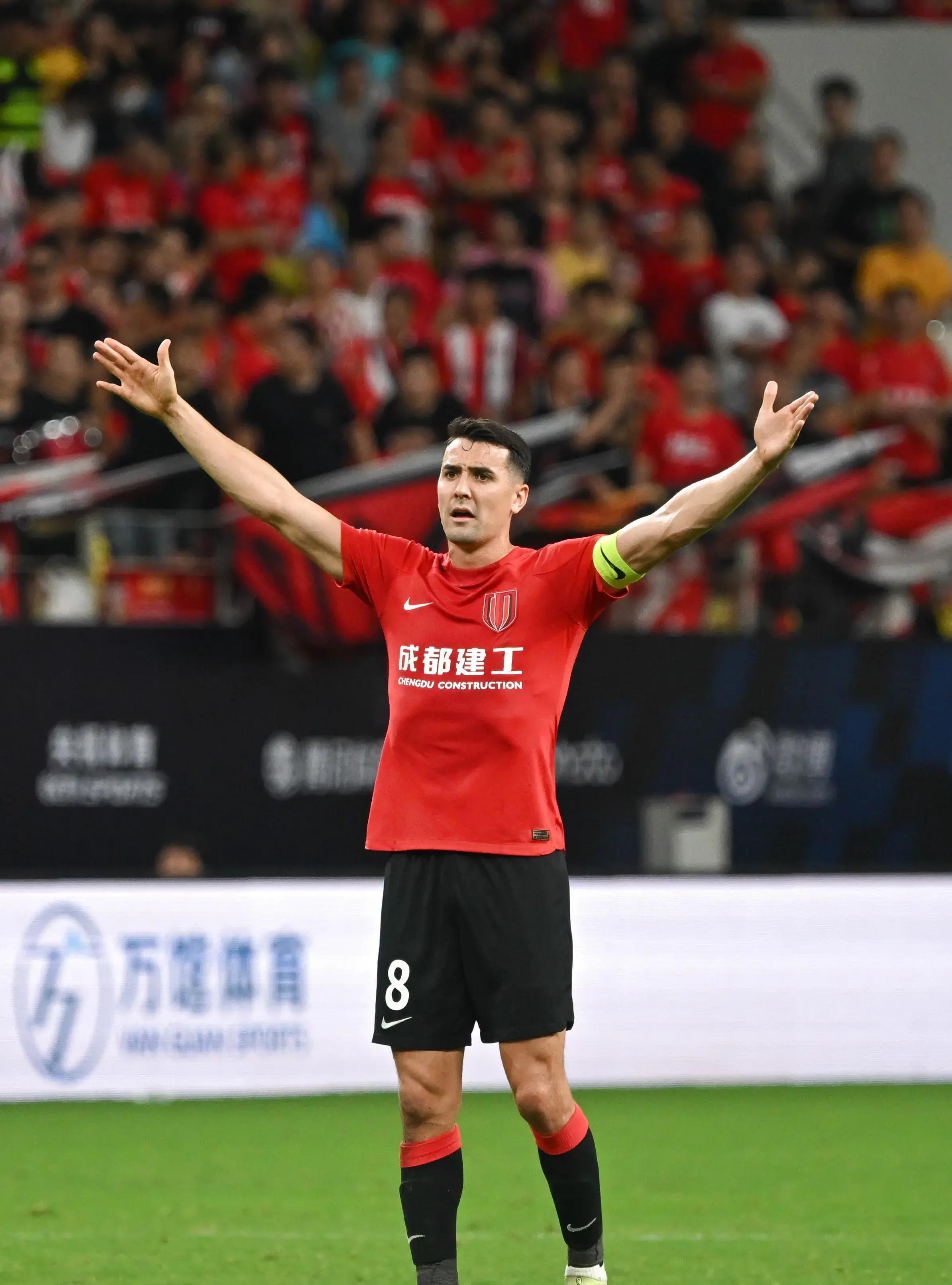 yabo app-集结日足总杯焦点战，西汉姆刷新队史纪录，质疑声仍在，赛季目标并未改变的简单介绍-yabo app